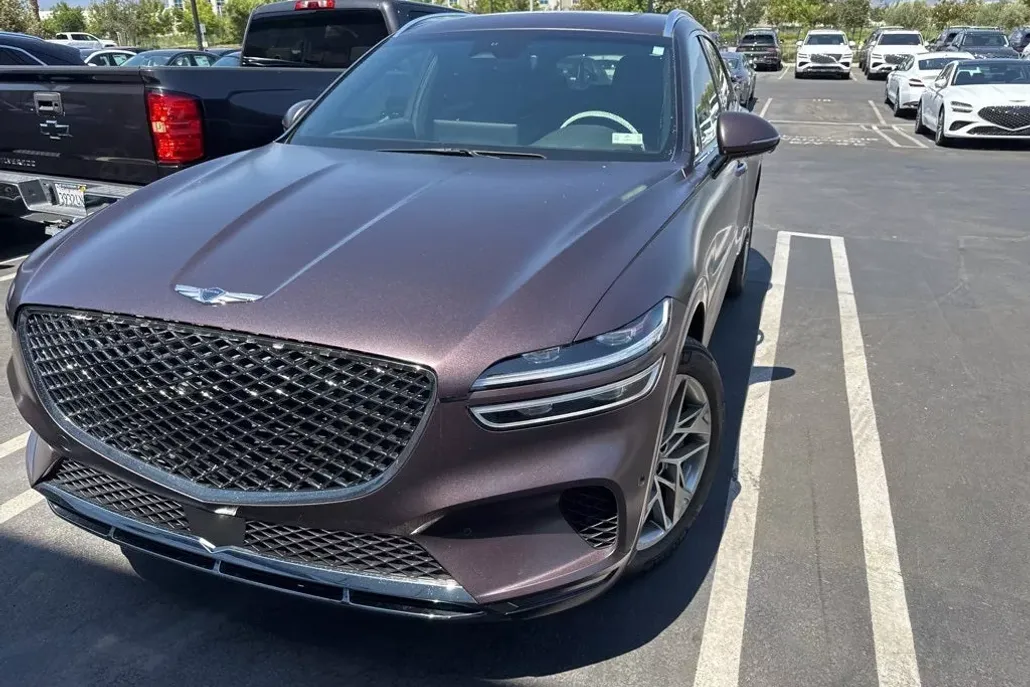 2023 Genesis GV70 2.5T photo 1