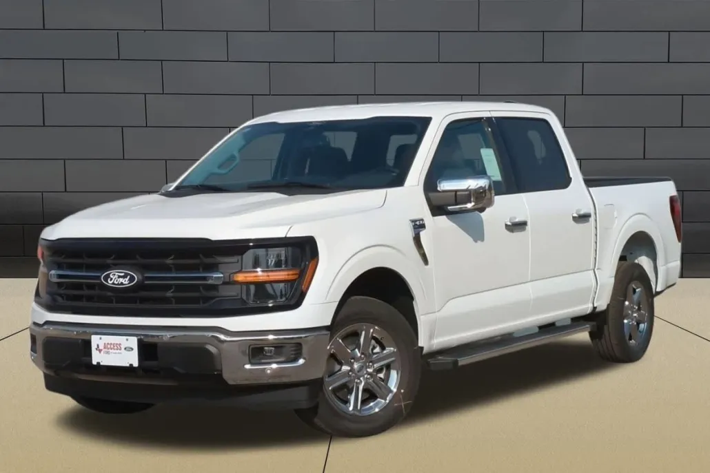 2025 Ford F-150 XLT photo 1