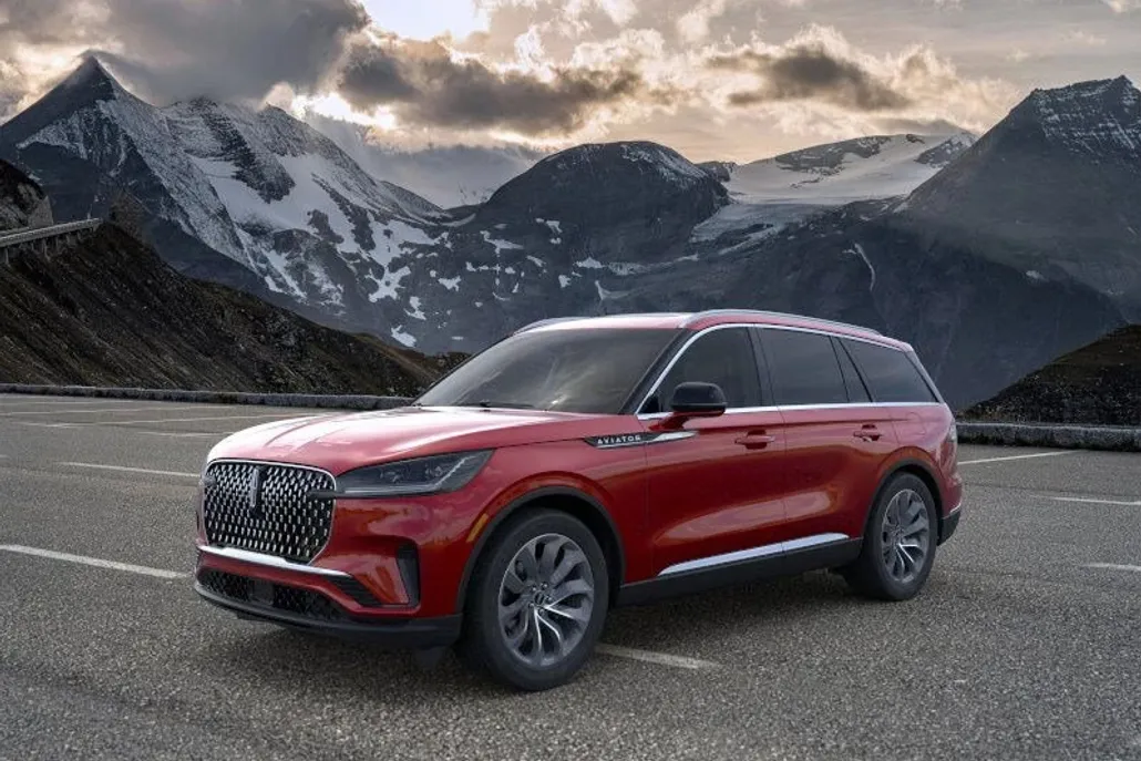 2025 Lincoln Aviator Reserve photo 1