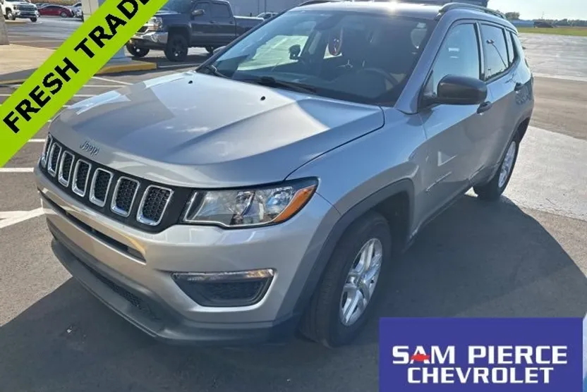 2018 Jeep Compass Sport photo 1