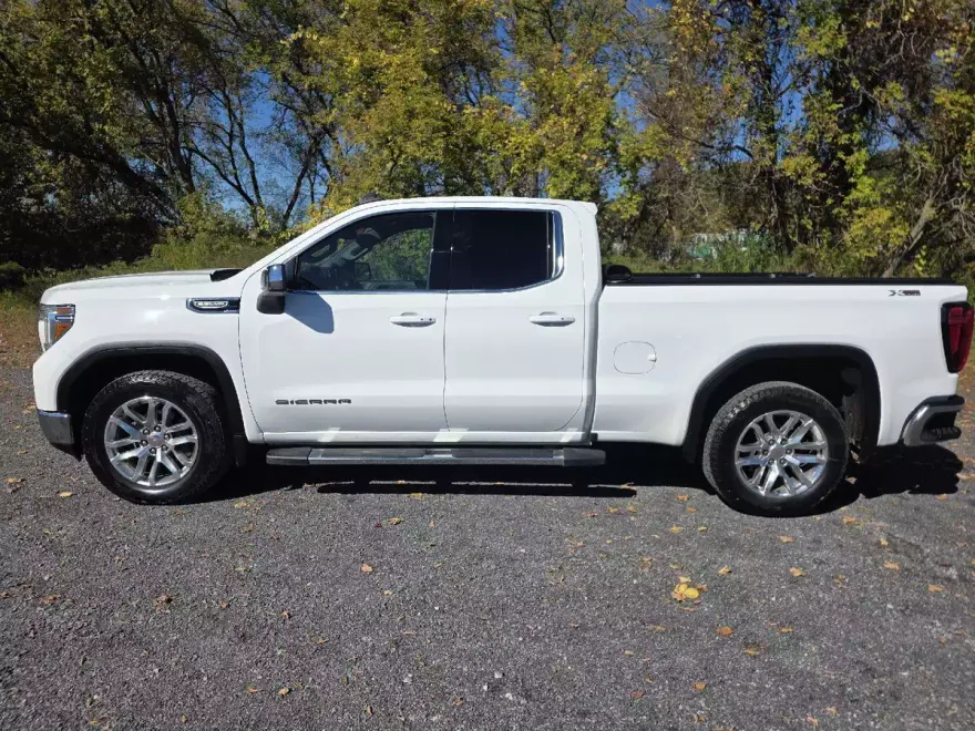 2021 Gmc Sierra 1500 SLE photo 1