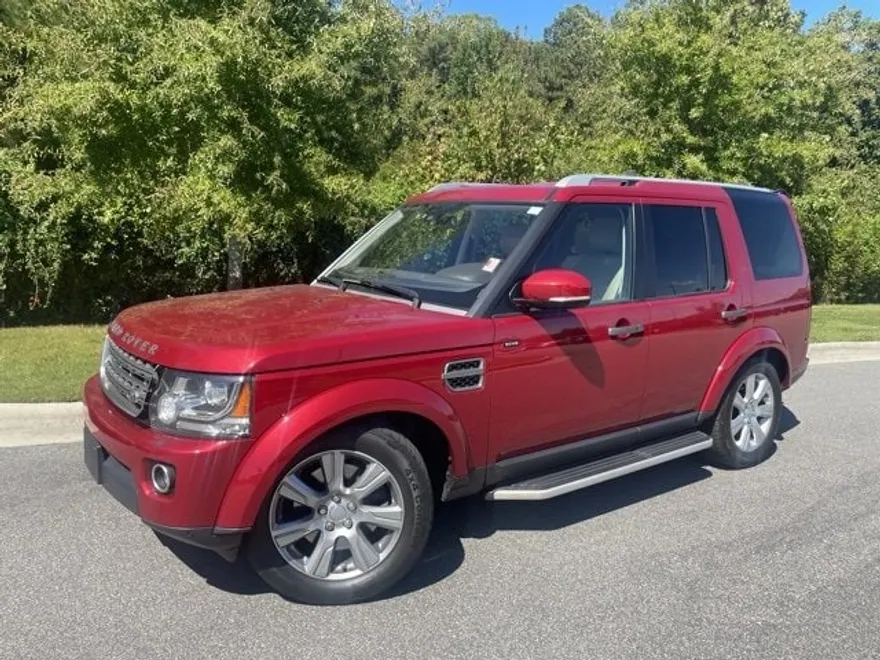 2016 Land Rover LR4 HSE photo 1