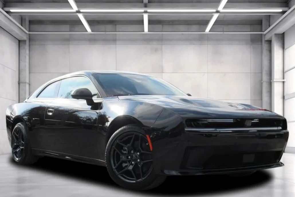 2024 Dodge Charger R/T photo 1