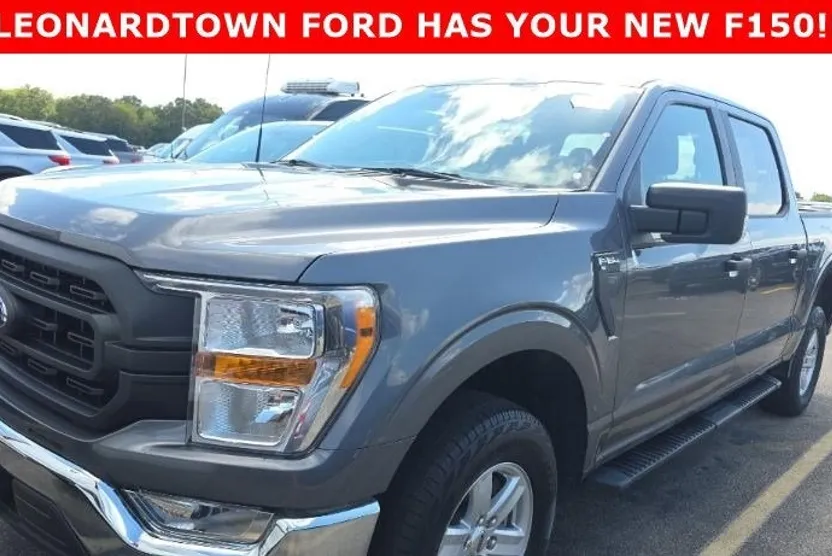 2022 Ford F-150 XL photo 1