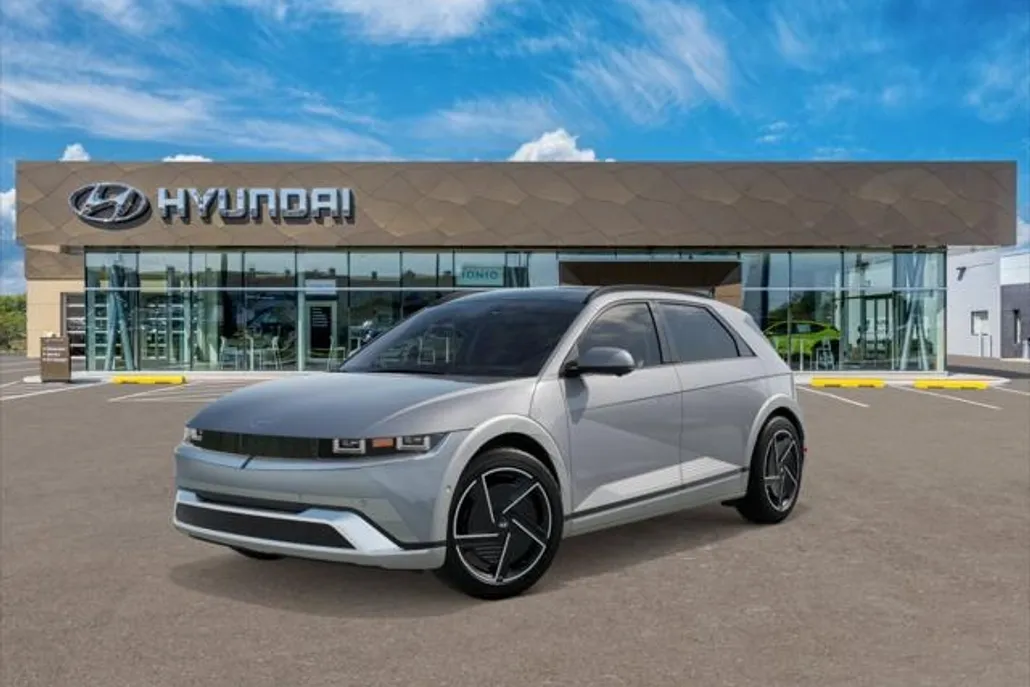 2025 Hyundai Ioniq 5 Limited photo 1