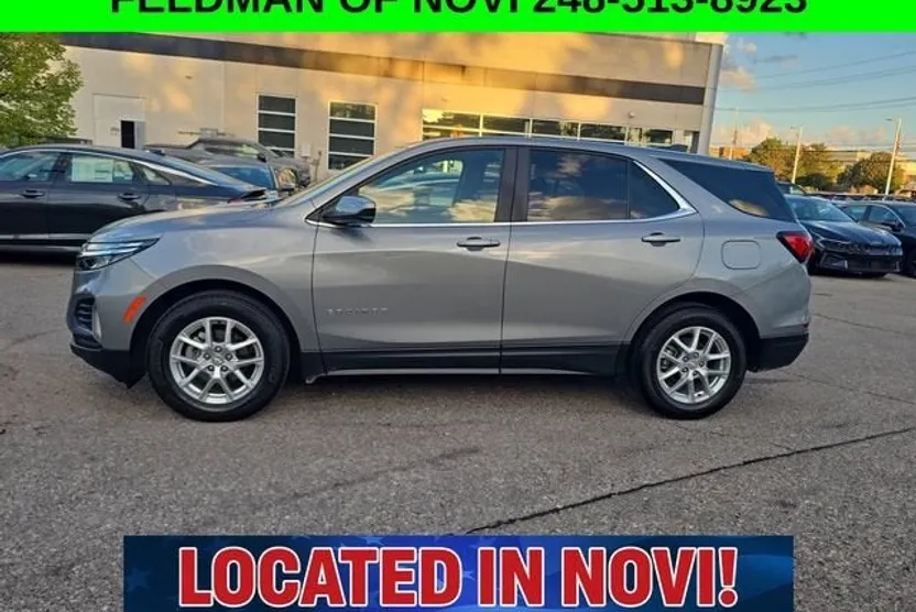 2024 Chevrolet Equinox LT photo 1