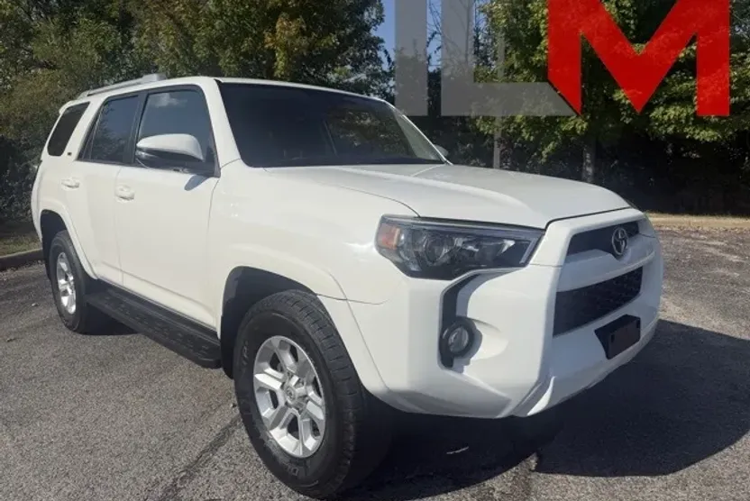 2017 Toyota 4Runner SR5 Premium photo 1