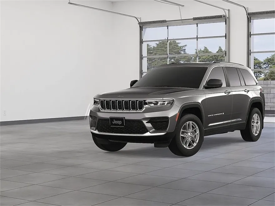 2025 Jeep Grand Cherokee Laredo X photo 1