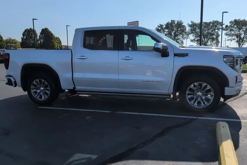 2023 Gmc Sierra 1500 Denali photo 1