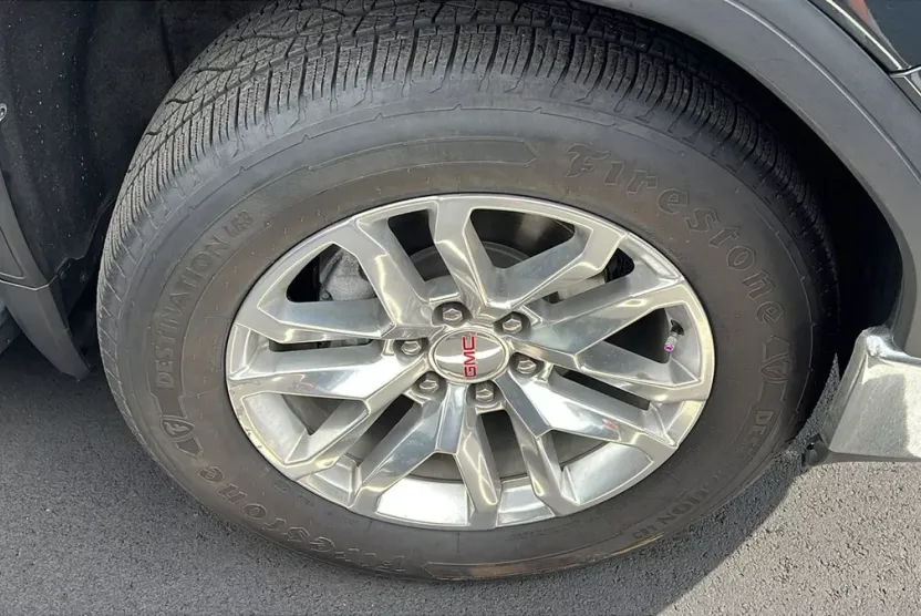 2020 Gmc Sierra 1500 SLT photo 1