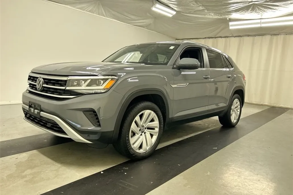 2023 Volkswagen Atlas Cross Sport V6 SE Technology photo 1