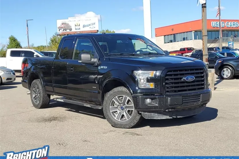2017 Ford F-150 XLT photo 1