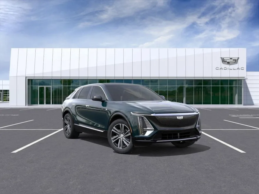 2025 Cadillac Lyriq Luxury photo 1