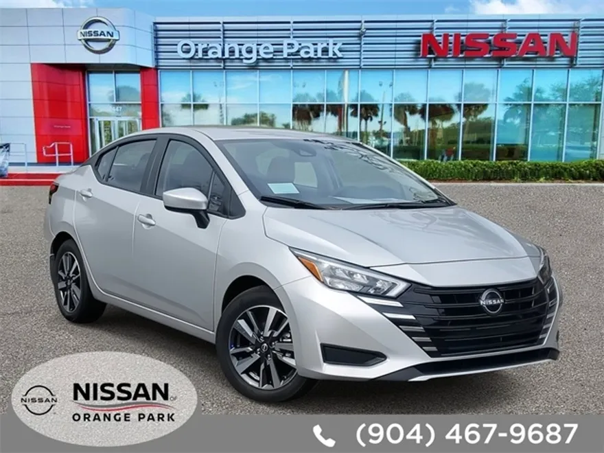 2025 Nissan Versa SV photo 1