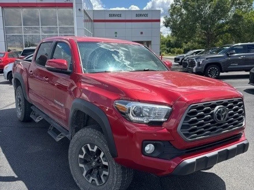 2023 Toyota Tacoma Double Cab 4x4 photo 1