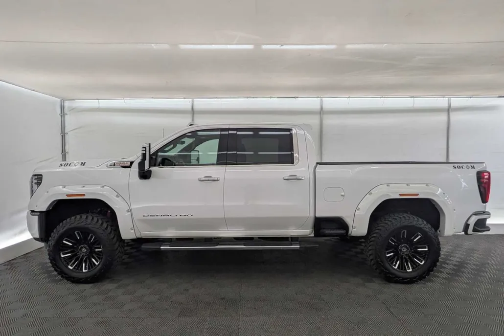2024 Gmc Sierra 3500 HD Denali photo 1