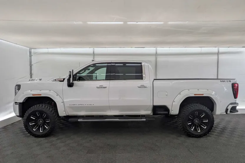 2024 Gmc Sierra 3500 HD Denali photo 1