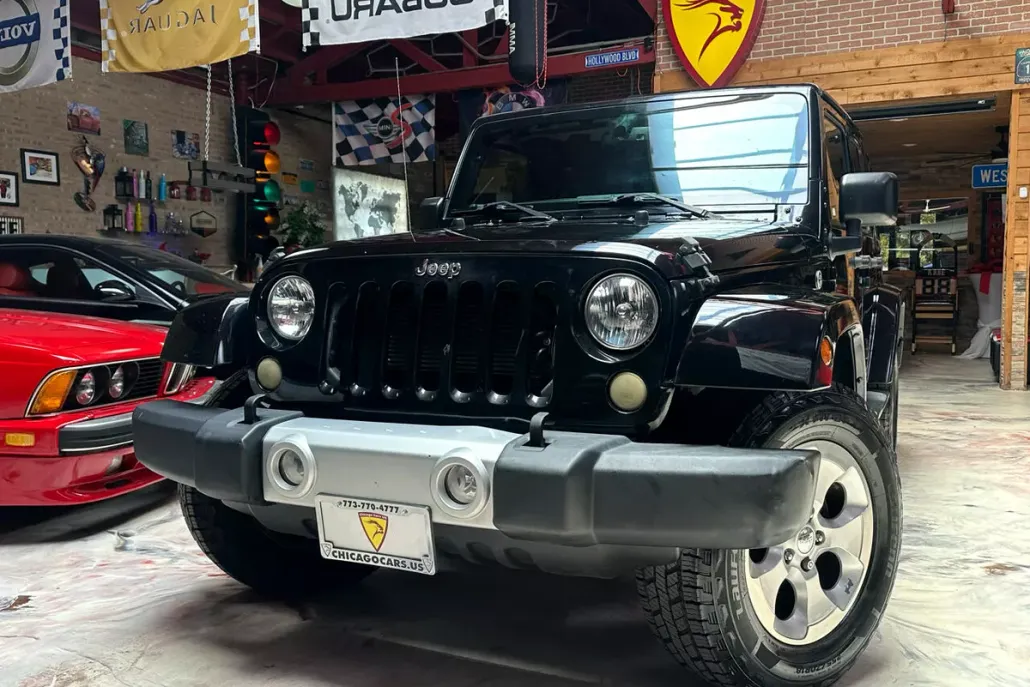 2015 Jeep Wrangler Unlimited Sahara photo 1