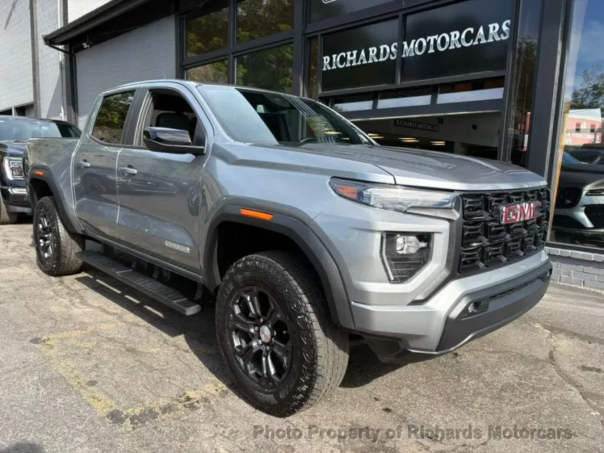 2023 Gmc Canyon Elevation photo 1