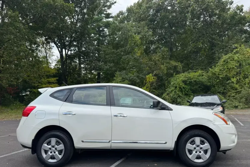 2013 Nissan Rogue photo 1