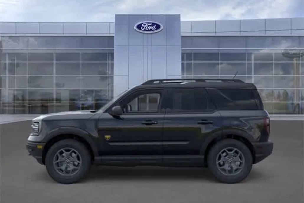 2024 Ford Bronco Sport Badlands photo 1