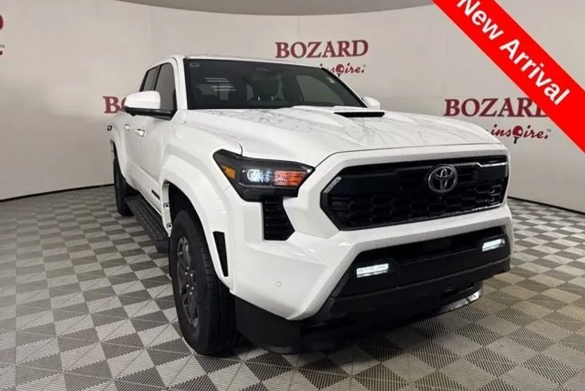 2025 Toyota Tacoma 4x4 TRD Sport photo 1