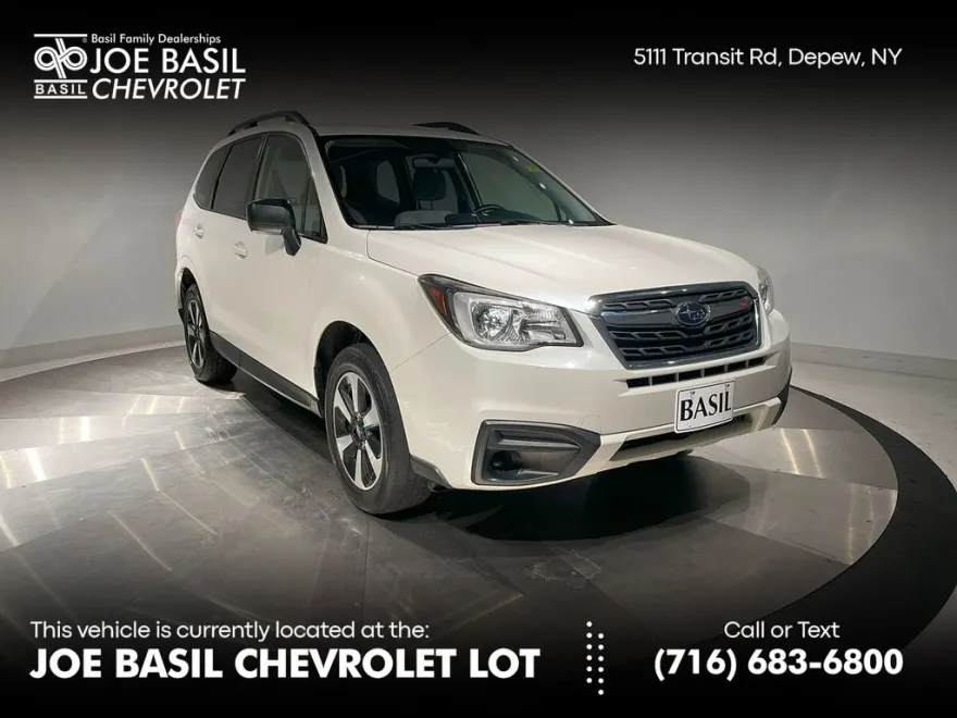 2017 Subaru Forester 2.5i photo 1