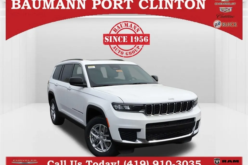 2025 Jeep Grand Cherokee Laredo photo 1
