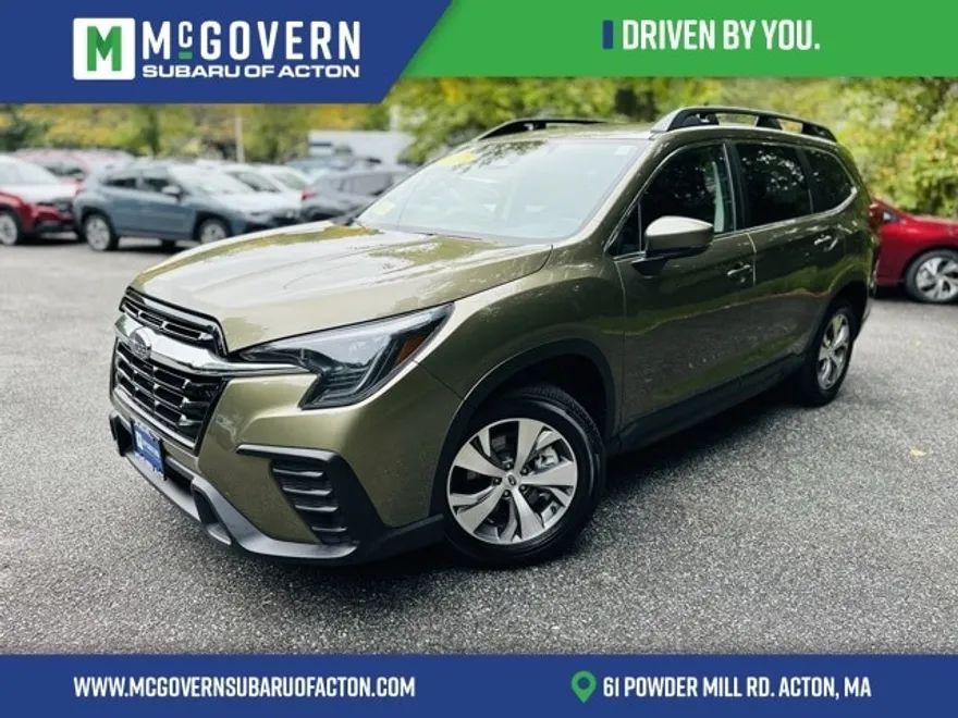 2024 Subaru Ascent Premium photo 1
