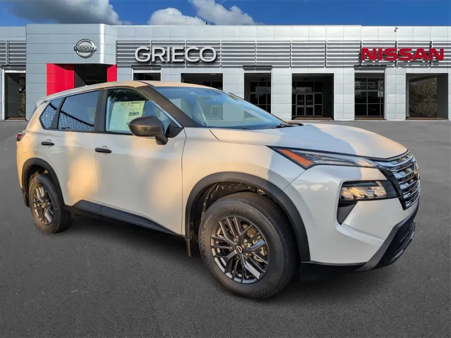 2025 Nissan Rogue S photo 1