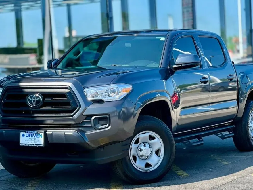 2022 Toyota Tacoma 4x4 Double Cab photo 1