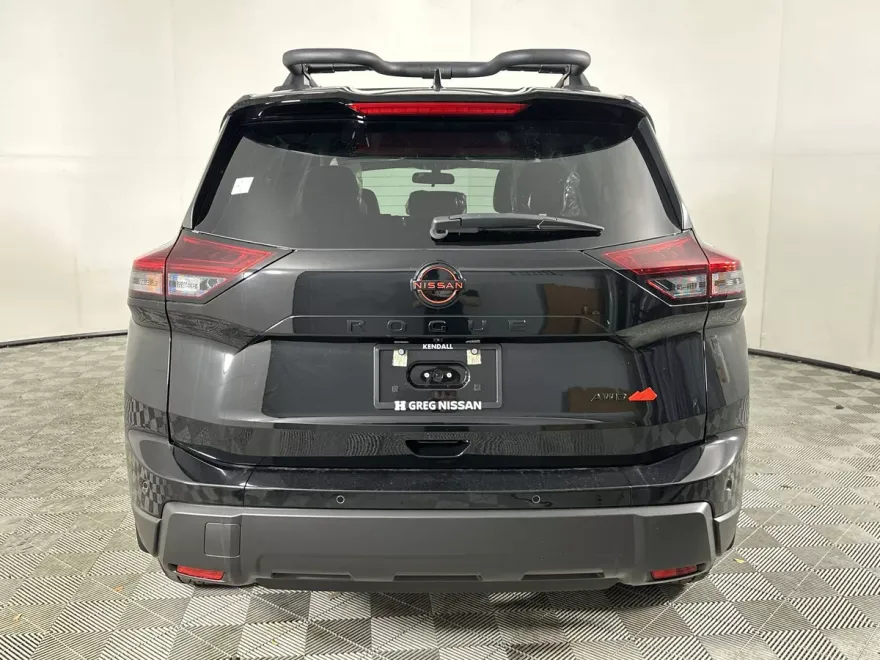 2025 Nissan Rogue SV photo 1