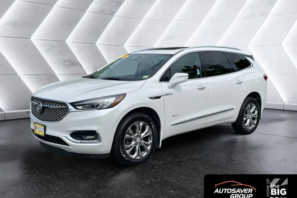 2021 Buick Enclave Avenir photo 1