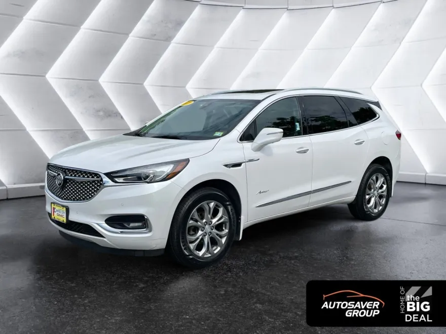 2021 Buick Enclave Avenir photo 1