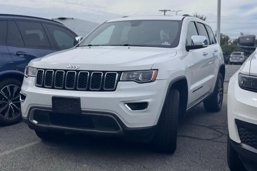 2019 Jeep Grand Cherokee Limited photo 1