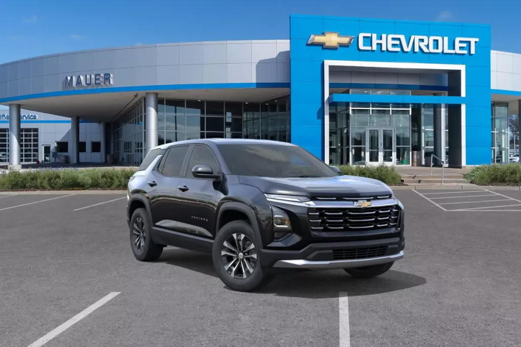 2026 Chevrolet Equinox LT photo 1