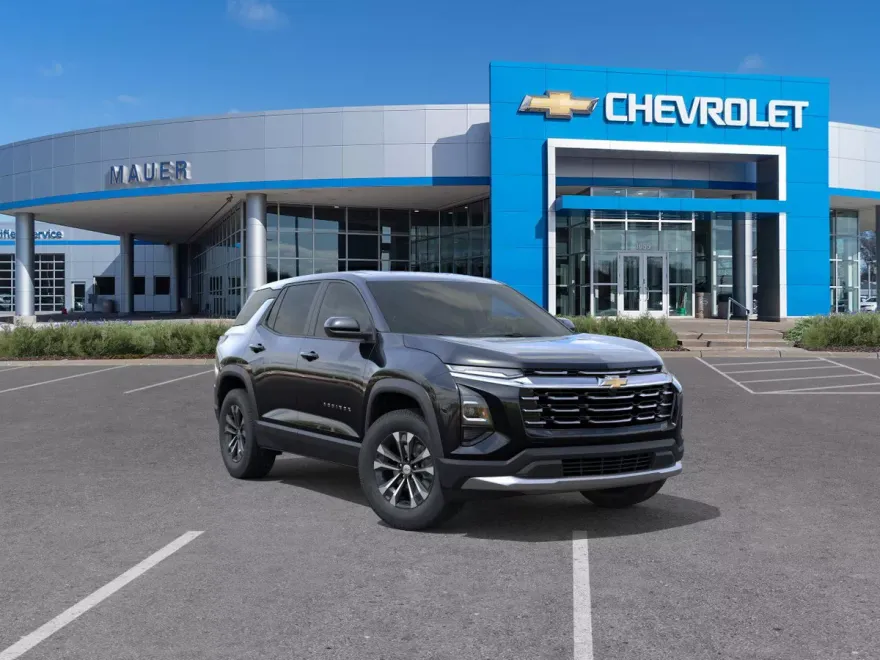 2026 Chevrolet Equinox LT photo 1