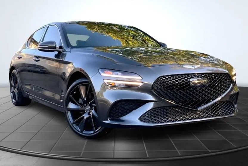 2023 Genesis G70 2.0T photo 1
