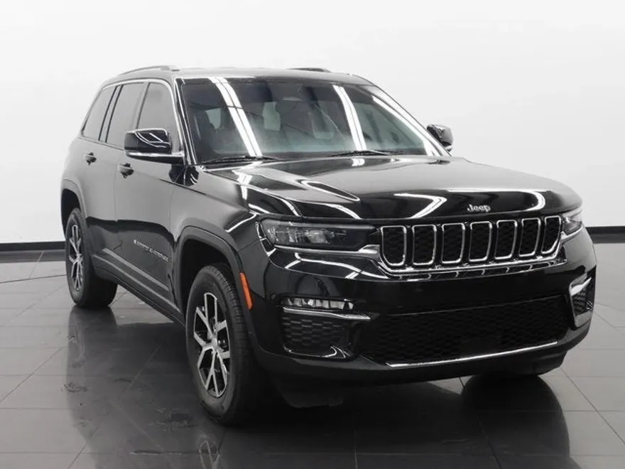 2024 Jeep Grand Cherokee Limited photo 1
