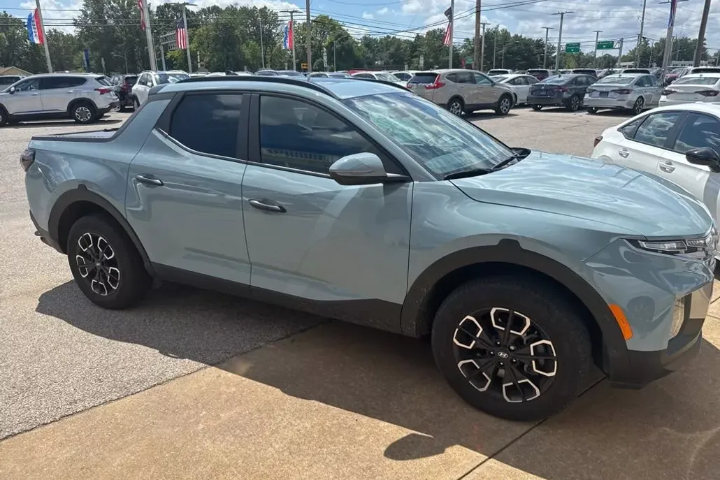 2024 Hyundai Santa Cruz SEL photo 1