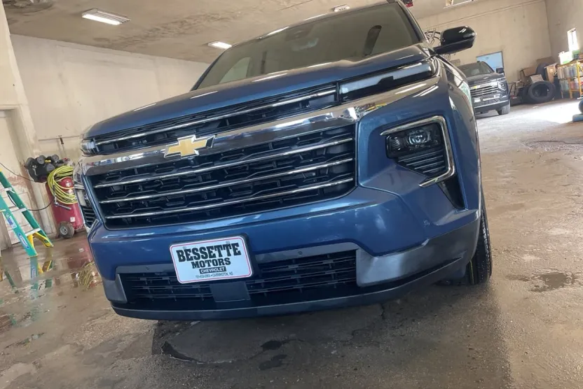 2026 Chevrolet Traverse photo 1