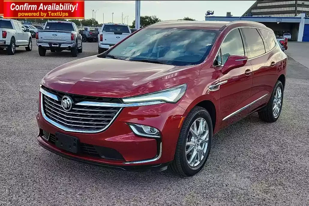 2023 Buick Enclave Premium photo 1