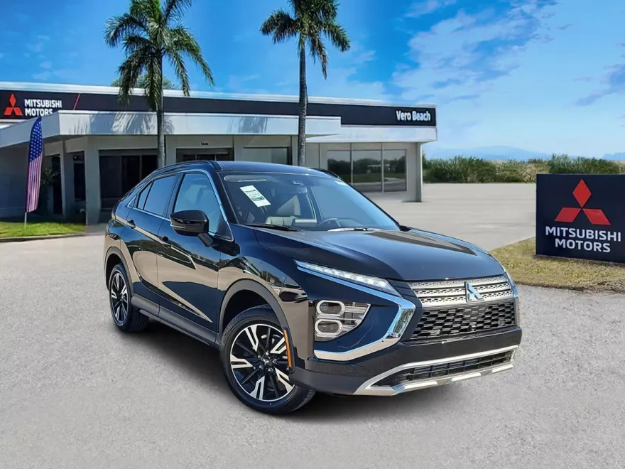 2025 Mitsubishi Eclipse Cross SE photo 1