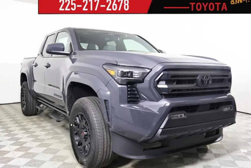 2025 Toyota Tacoma SR5 Double Cab photo 1