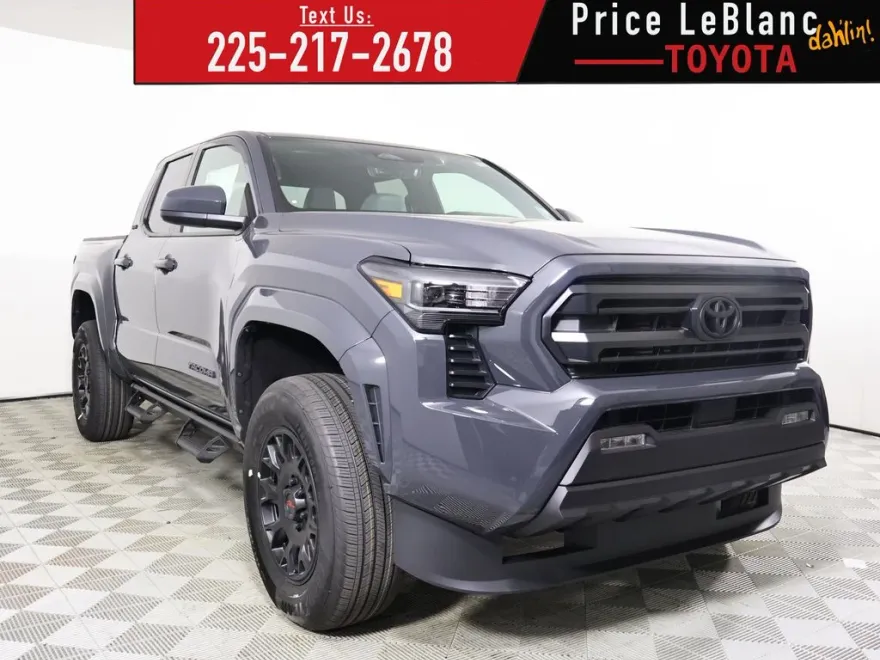 2025 Toyota Tacoma SR5 Double Cab photo 1