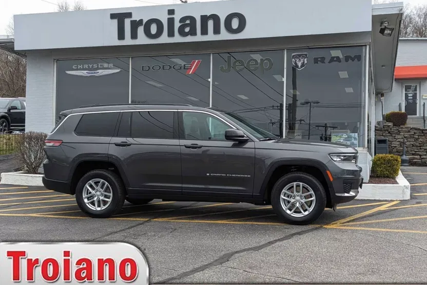 2024 Jeep Grand Cherokee Laredo X photo 1