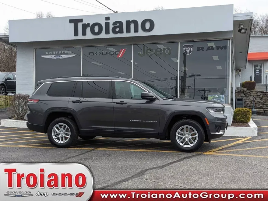 2024 Jeep Grand Cherokee Laredo X photo 1