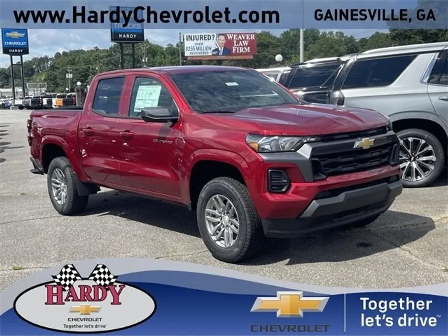 2026 Chevrolet Colorado LT photo 1