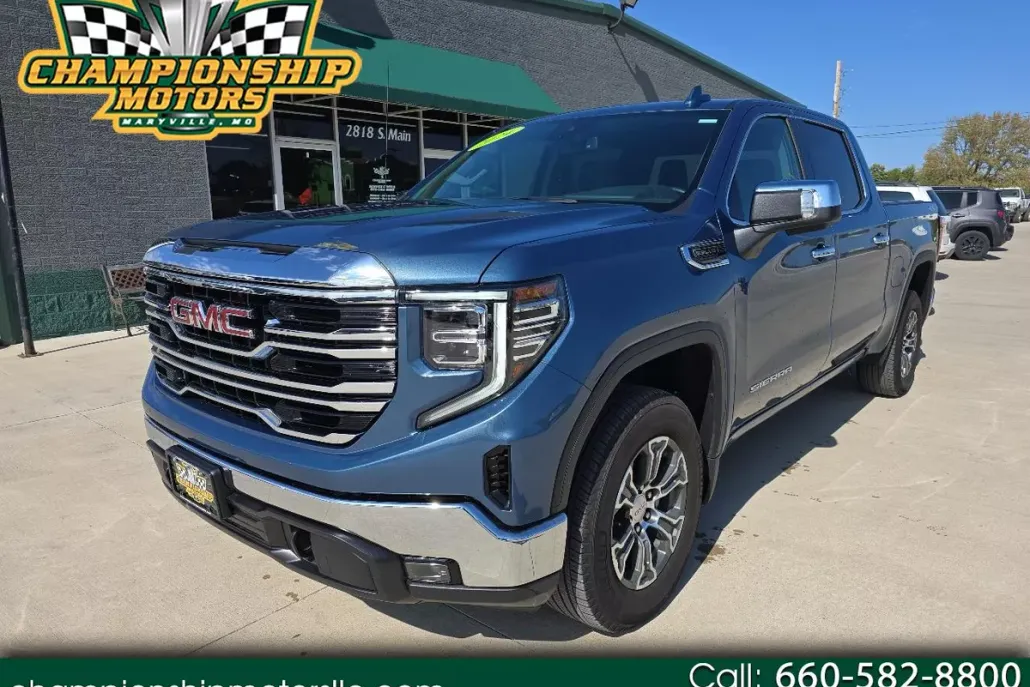 2024 Gmc Sierra 1500 SLT photo 1