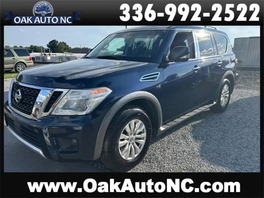 2017 Nissan Armada SV photo 1